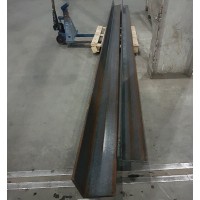Уголок стальной горячекатаный равнополочный 63x63x5 мм С245 ГОСТ 8509-93